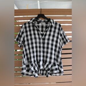 Madewell Black and White Plaid Button-Down Shirt